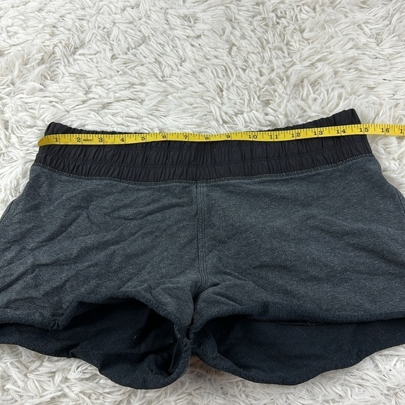 Lululemon Blissed Out Short II Heathered Black / Black / Black - Picture 5 of 5